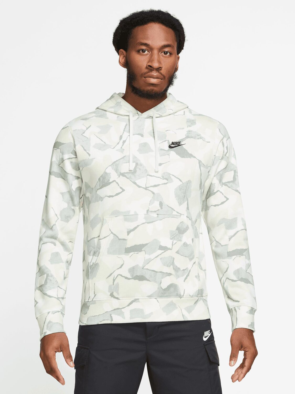 

Толстовка Nike M NK CLUB+ FT PO HOODIE AOP, серый