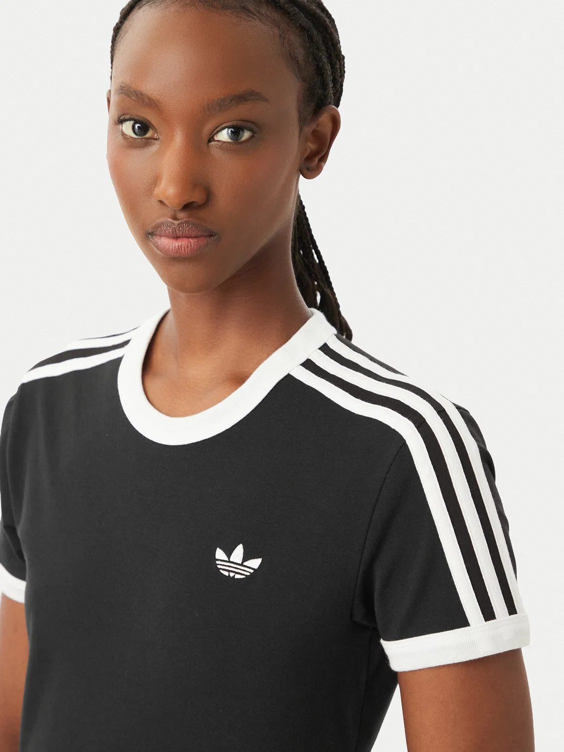 Женская футболка стандартного кроя Stripes Adidas, черный — фото 4