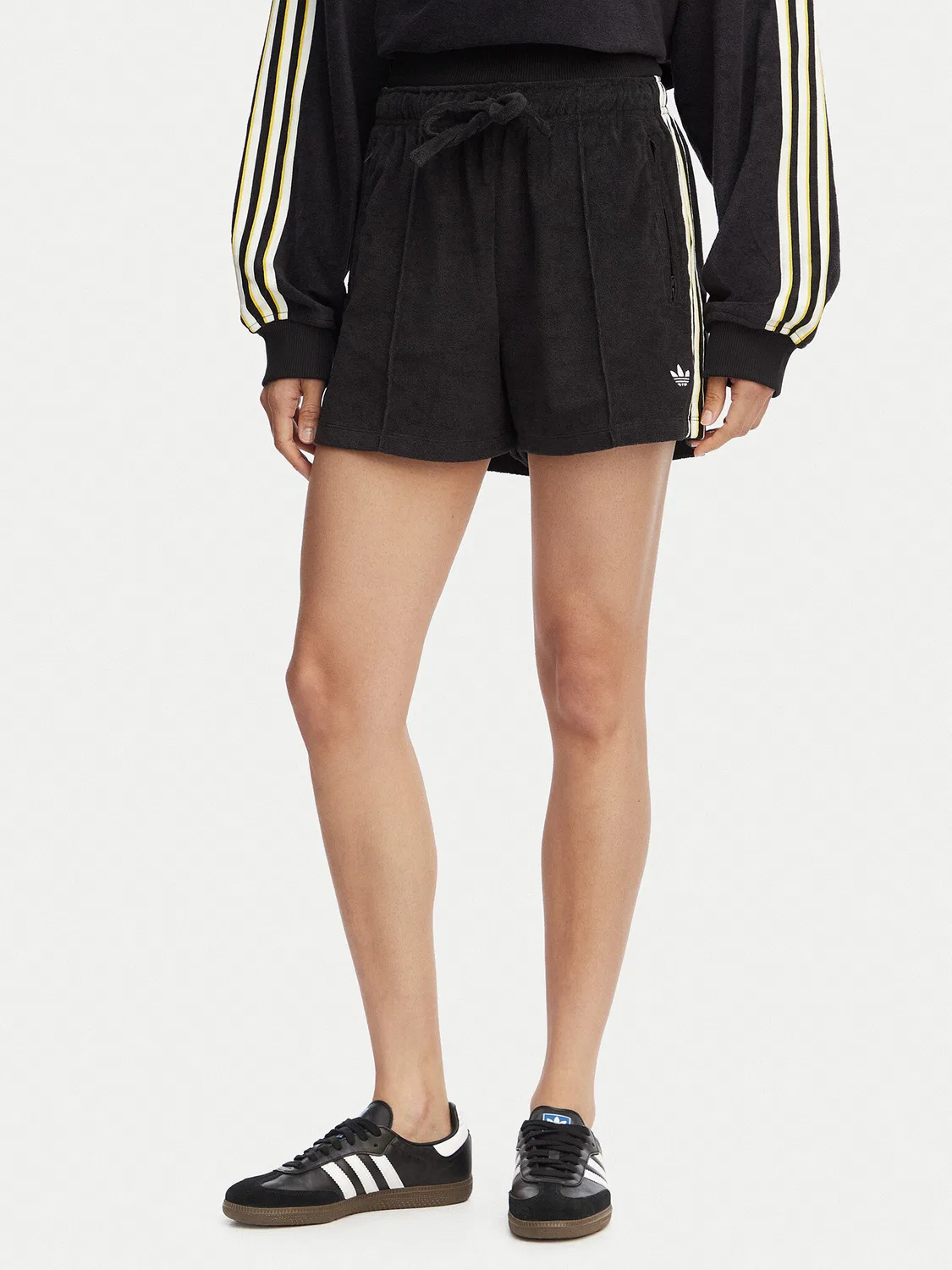 Женские спортивные шорты свободного кроя Terry Towel Firebird Adidas, черный