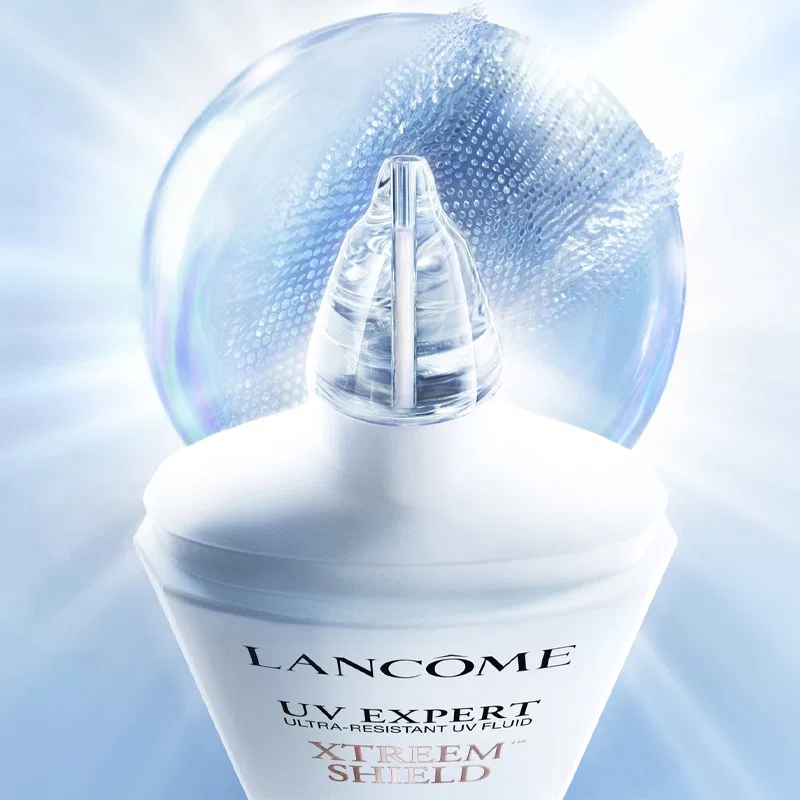 Солнцезащитный крем для лица LANCOME UV Expert Extreme Shield Refreshing Tightening 50ml — фото 2