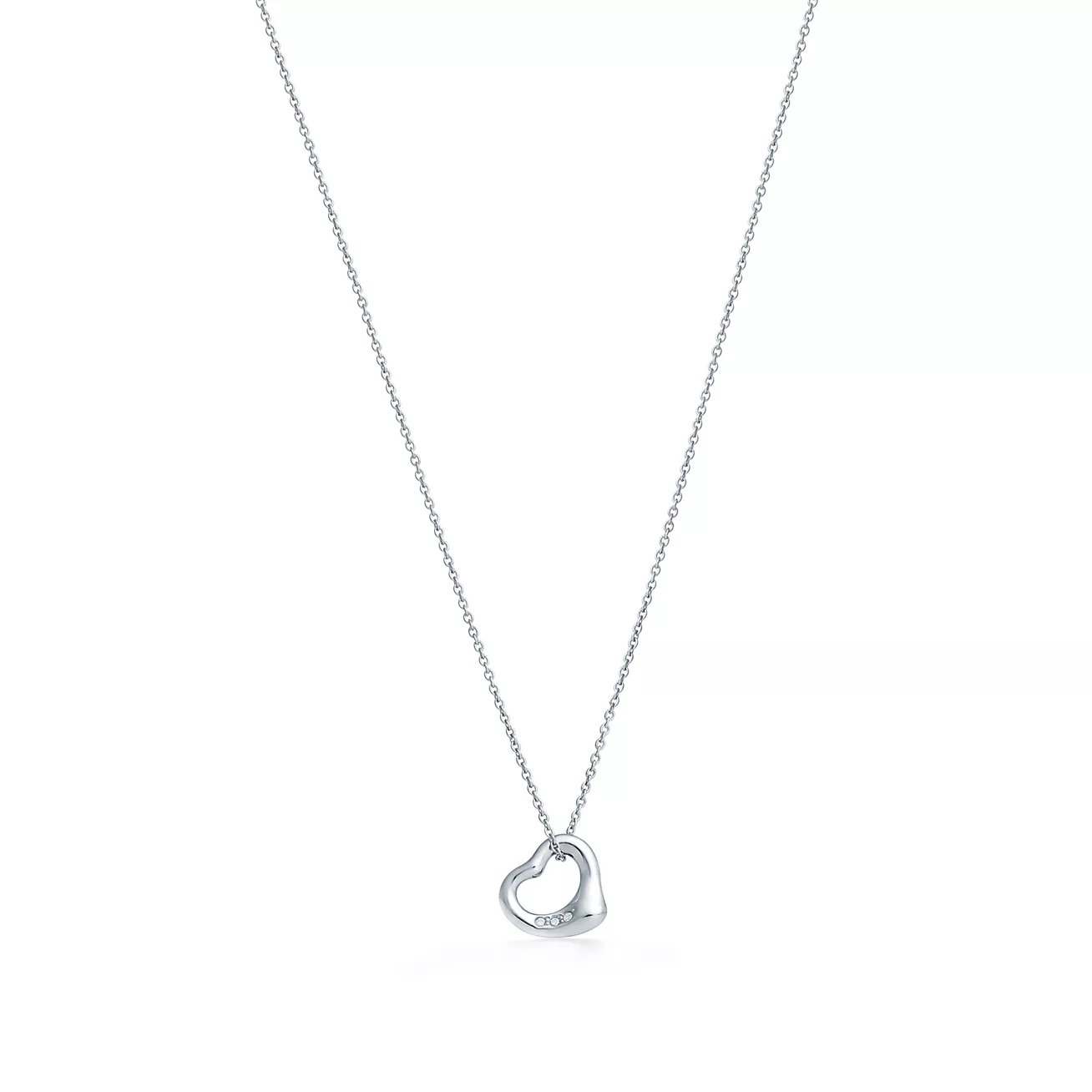 

Колье Tiffany & Co. x Elsa Peretti Open Heart, платина/бриллианты