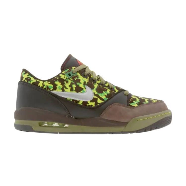 

Кроссовки Nike Air Assault Premium 'G.I. Joe Ground Battle', коричневый