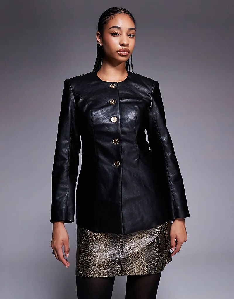 

Куртка River Island из искусственной кожи без воротника с золотыми пуговицами черного цвета