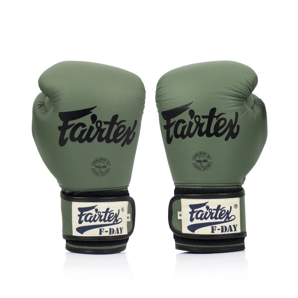 

Боксерские перчатки Fairtex F-Day Limited Edition, 8 oz., зеленый