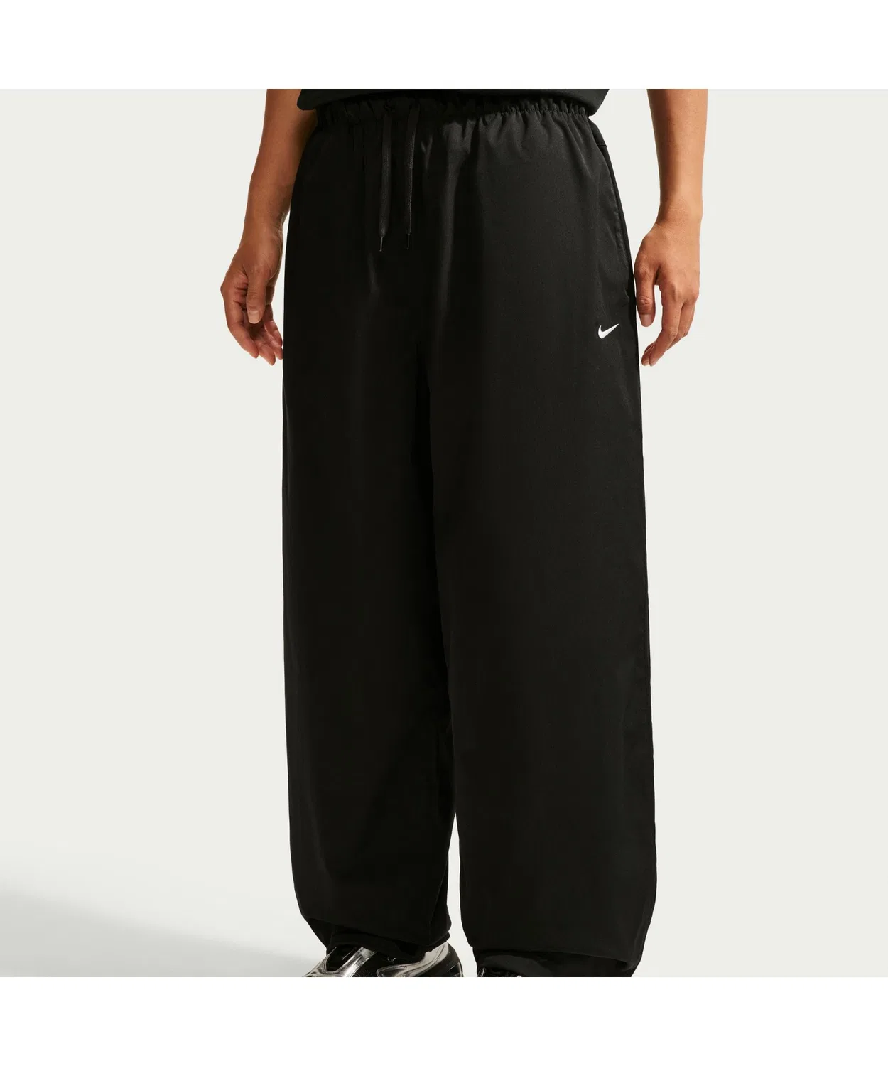 Женские свободные спортивные брюки Nike Essential Track Pants, Black