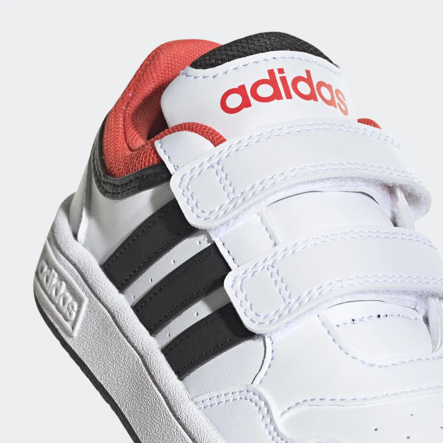 Детские кроссовки на липучках Hoops Lifestyle Basketball Adidas, Cloud White Core Black Bright Red — фото 4