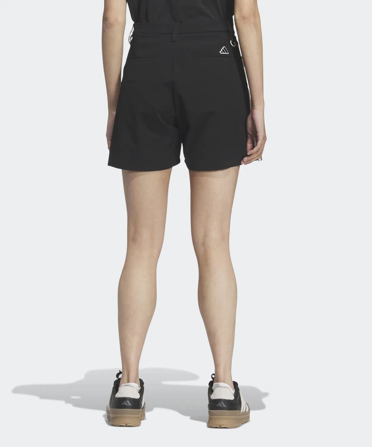 Женские шорты свободного кроя с принтом Three Stripes Adidas Golf, Black — фото 2