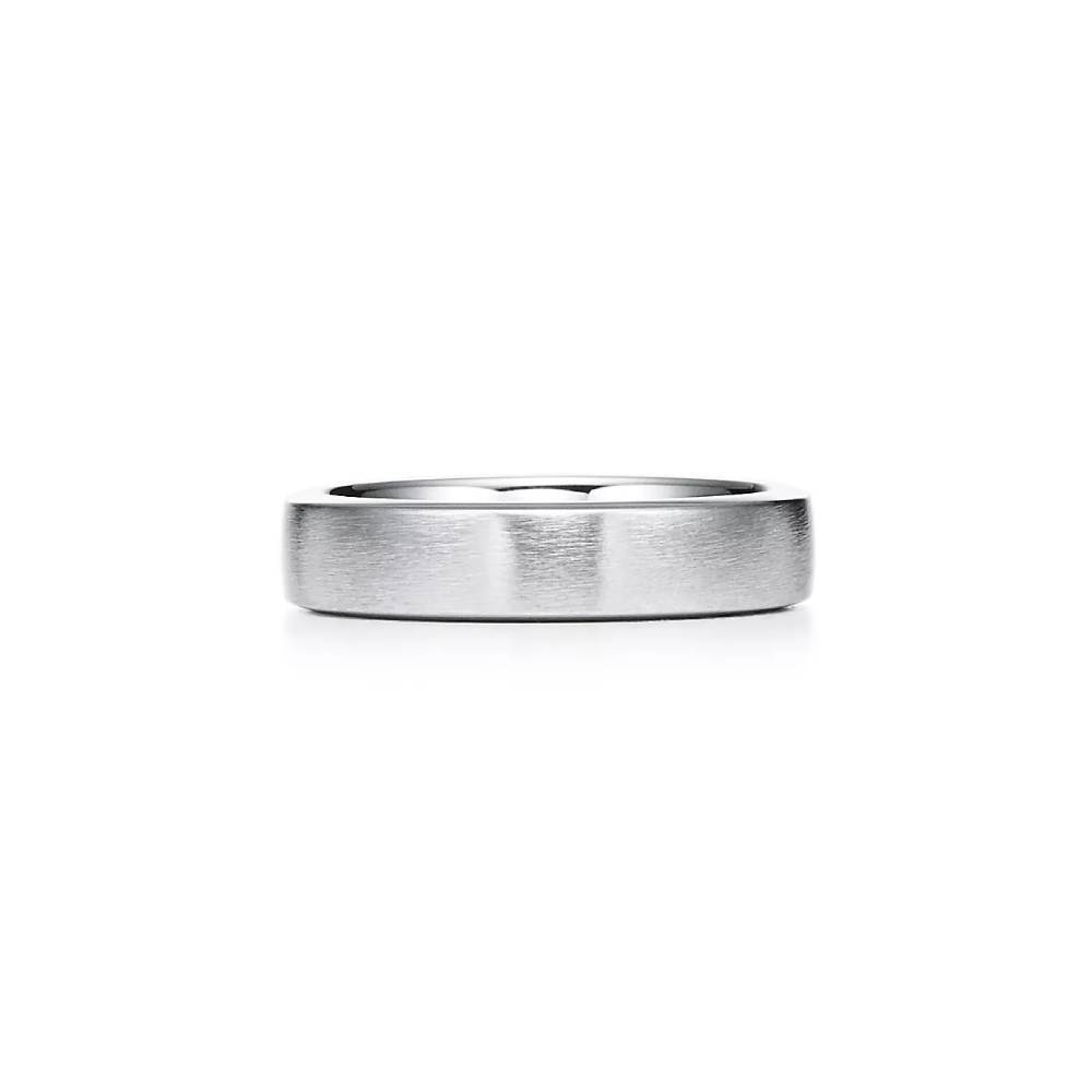 

Кольцо Tiffany & Co. Satin Finish, платина