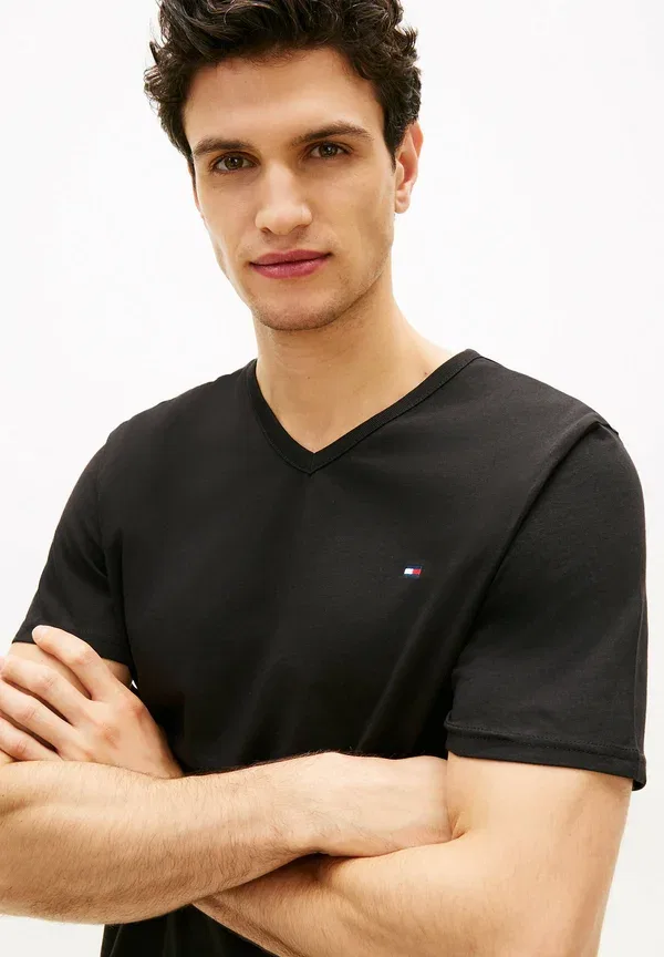 Футболка хлопковая 3 Pack - undershirt Tommy Hilfiger black, черный — фото 4