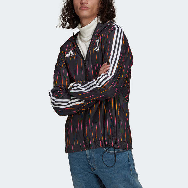 Куртка adidas Juve Windbreakr Juventus Soccer/Football Training Sports hooded Logo Jacket Black, черный — фото 3