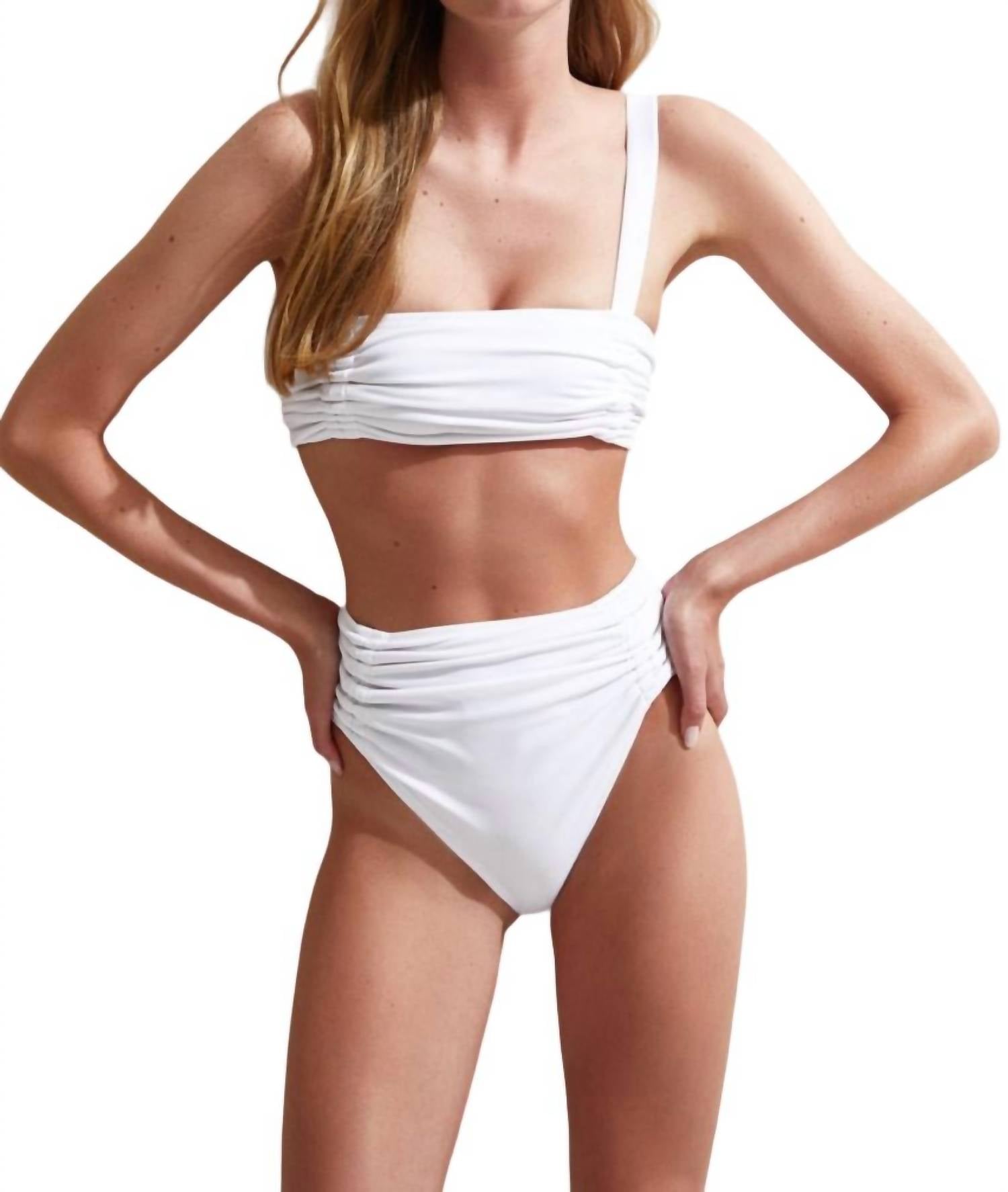

Бикини Alectrona в белом цвете OYE Swimwear