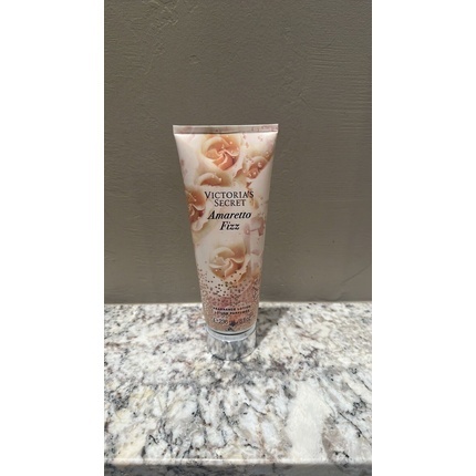 

Victoria's Secret Amaretto Fizz Увлажняющий лосьон для тела с миндальным кофе, 8 унций