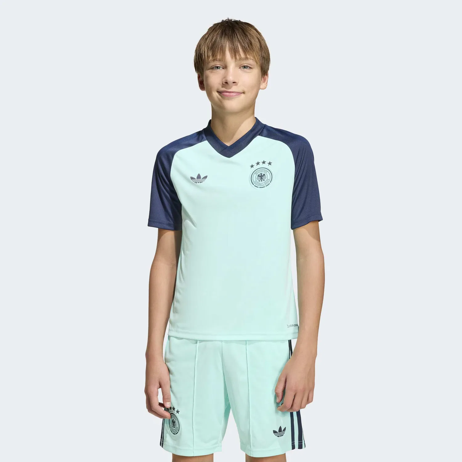 Детская предматчевая футболка Adidas Performance Shirt Germany 26 Away Pre Match Kids в темно-синем и бирюзовом цветах — фото 3