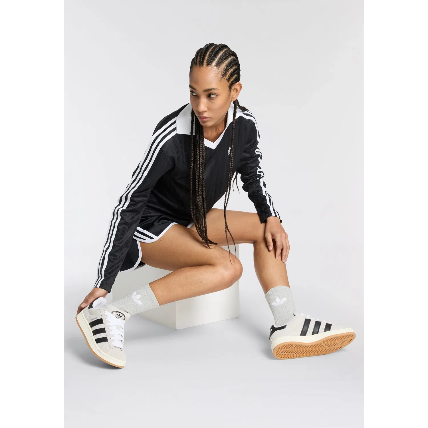 Мужские спортивные носки с логотипом Trefoil Adidas Originals, Black/White/Medium Grey Heather — фото 2