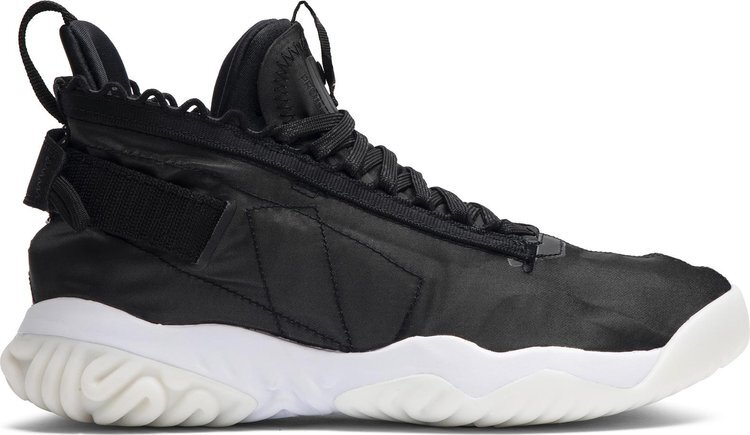 

Кроссовки Jordan Proto React Black, черный