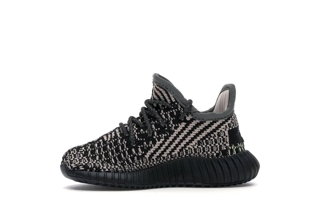 Детские кроссовки с принтом Yeezy Boost 350 V2 Adidas, Yecheil Yecheil Yecheil — фото 3