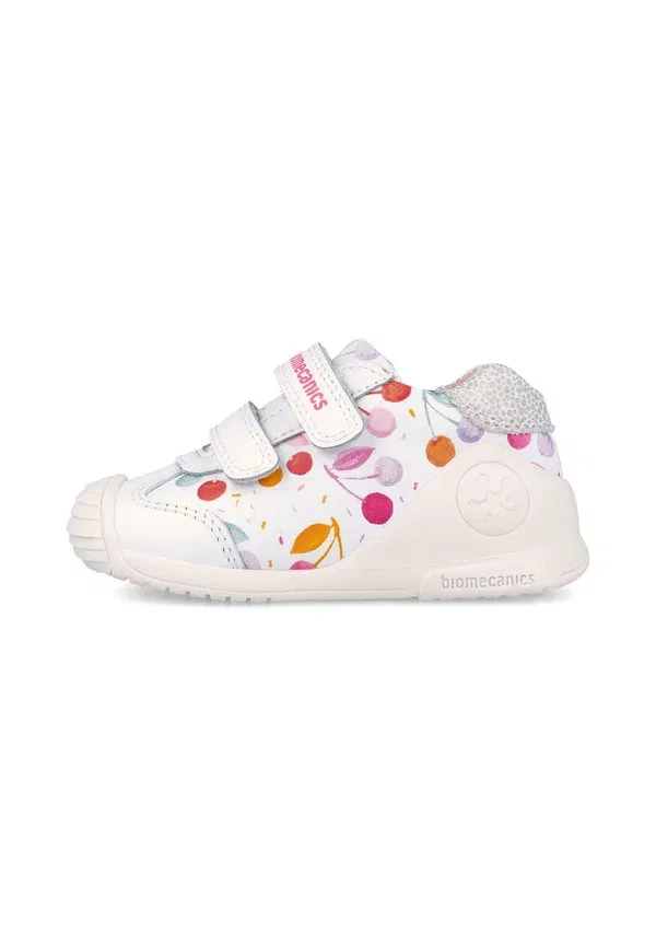Детские туфли Biomecanics, белый