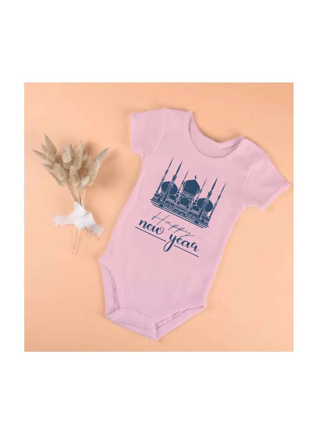 Боди-комбинезон с коротким рукавом с принтом новогодней тематики Printshop4Me, розовый — фото 3