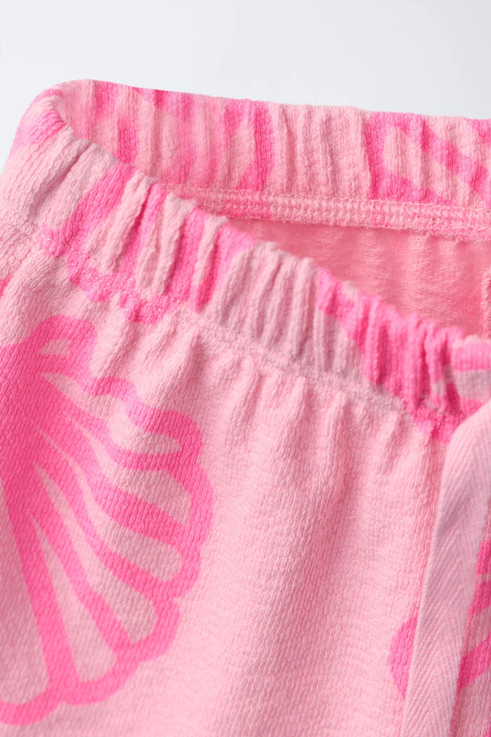 БЕРМУДСКИЕ ШОРТЫ С ФЛУОРЕСЦЕНТНЫМ ПРИНТОМ В ВИДЕ РАКОВИНЫ ZARA, Neon Pink — фото 3