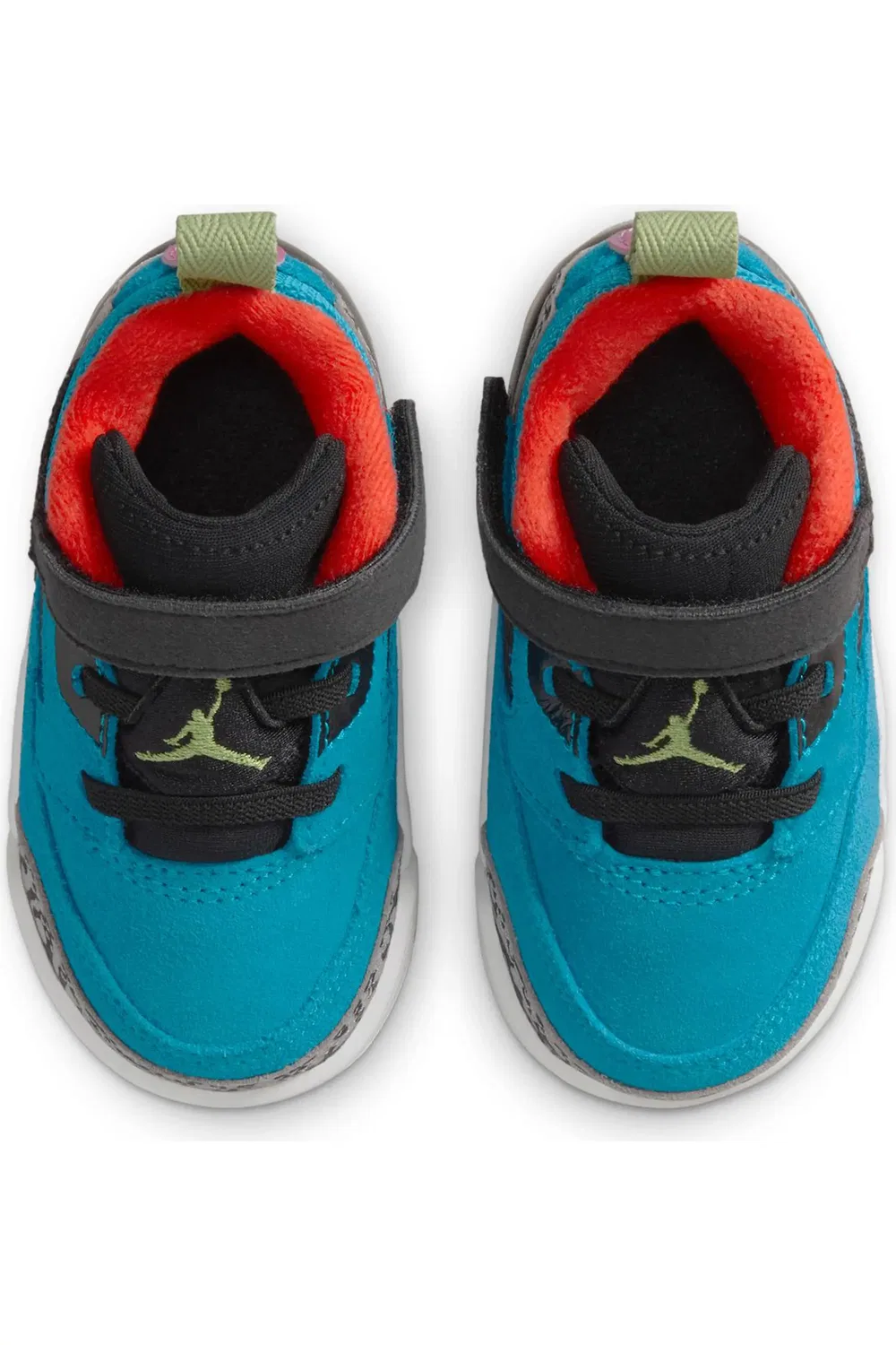 Детские кроссовки из коллекции Spizike Low Jordan, 402 Neotuq/Vivdgr — фото 3
