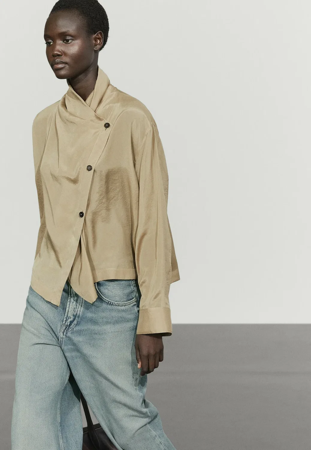 Двубортная рубашка с воротником - блузка на пуговицах Massimo Dutti, Sand — фото 4