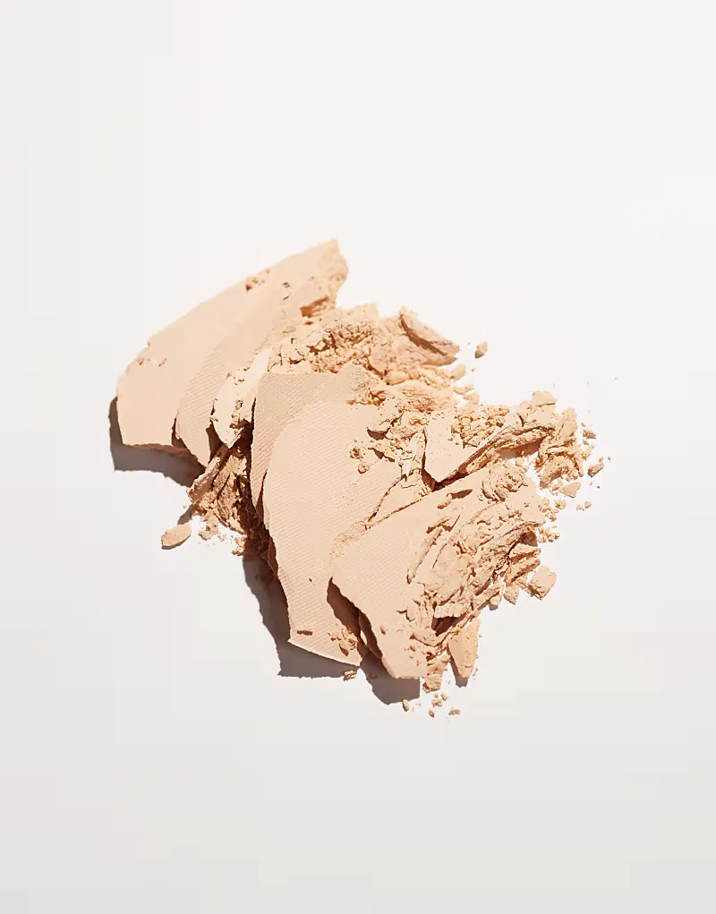 Пудра Airbrush Flawless Finish сменный блок 2 Medium Charlotte Tilbury, средний — фото 2