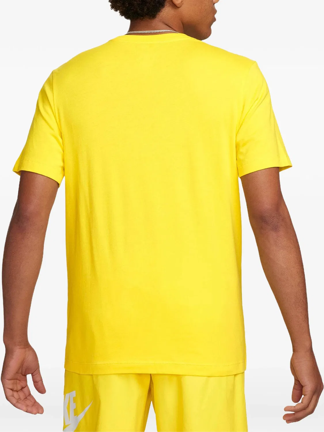 Футболка Sportswear Club Nike, желтый — фото 2