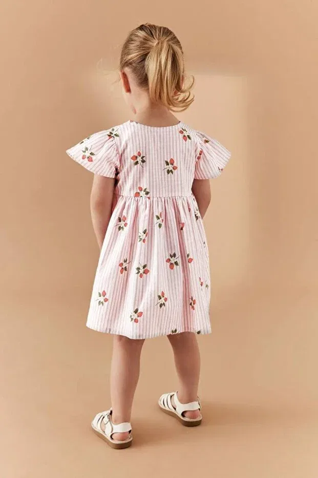 Детское платье для девочек с принтом Buttoned Strawberry Patterned Dress Generic Brands, Pink — фото 4