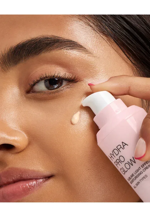 Крем для лица Hydra Pro Glow 50 мл Kiko Milano — фото 4