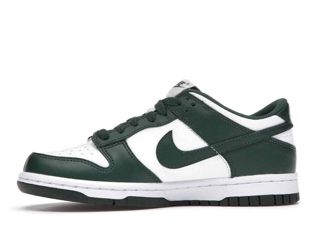 Детские кроссовки на шнуровке Nike Dunk Low Nike, White/Team Green/White — фото 3