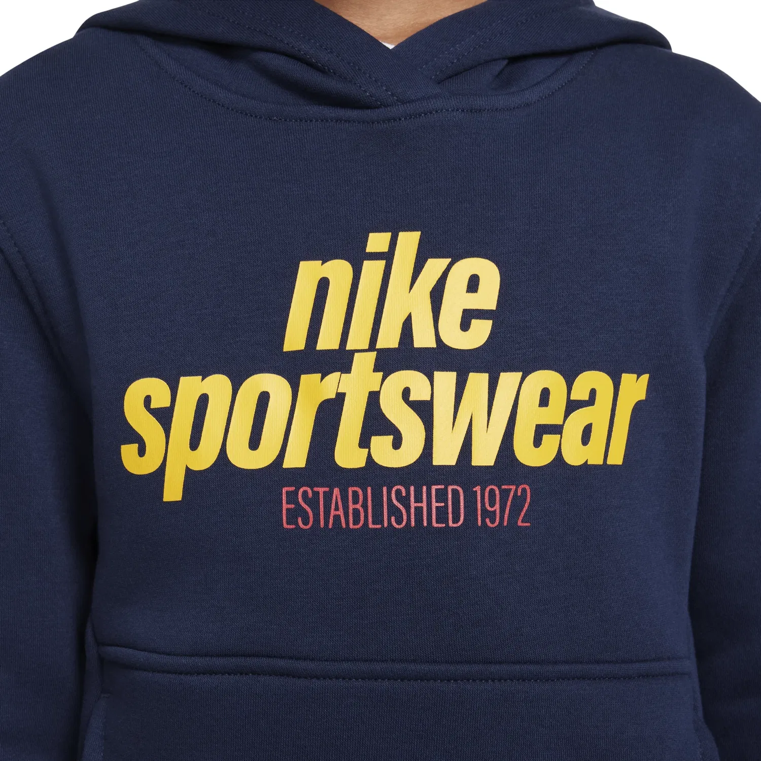 Детское худи Sportswear Club Fleece Hoodie 'Obsidian University Red' Nike, Obsidian/University Red/University Gold — фото 3