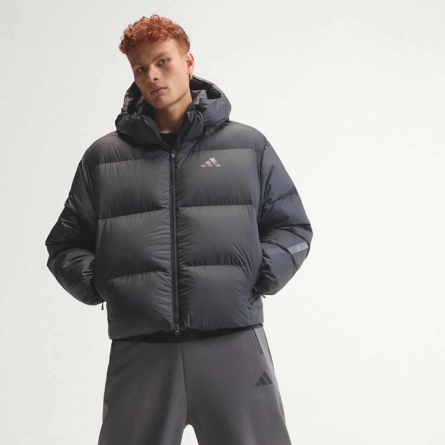 Мужская пуховая куртка с технологией Climawarm Z.N.E. Puffer Daunenjacke Adidas, Schwarz — фото 3