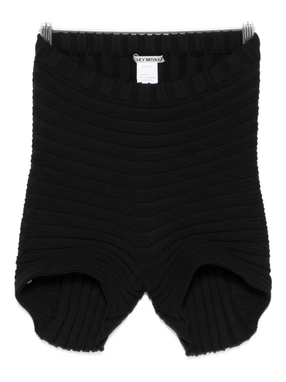 

Шорты из рубчатого трикотажа Issey Miyake, черный