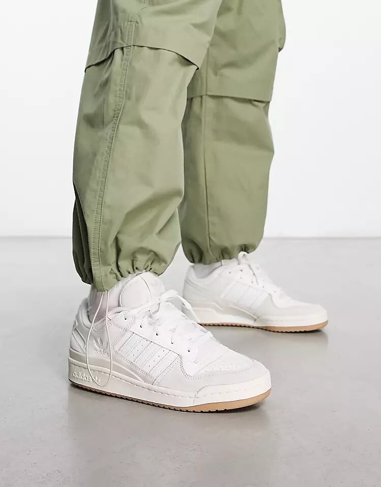 

Белые кроссовки adidas Originals Forum Low CL, белый