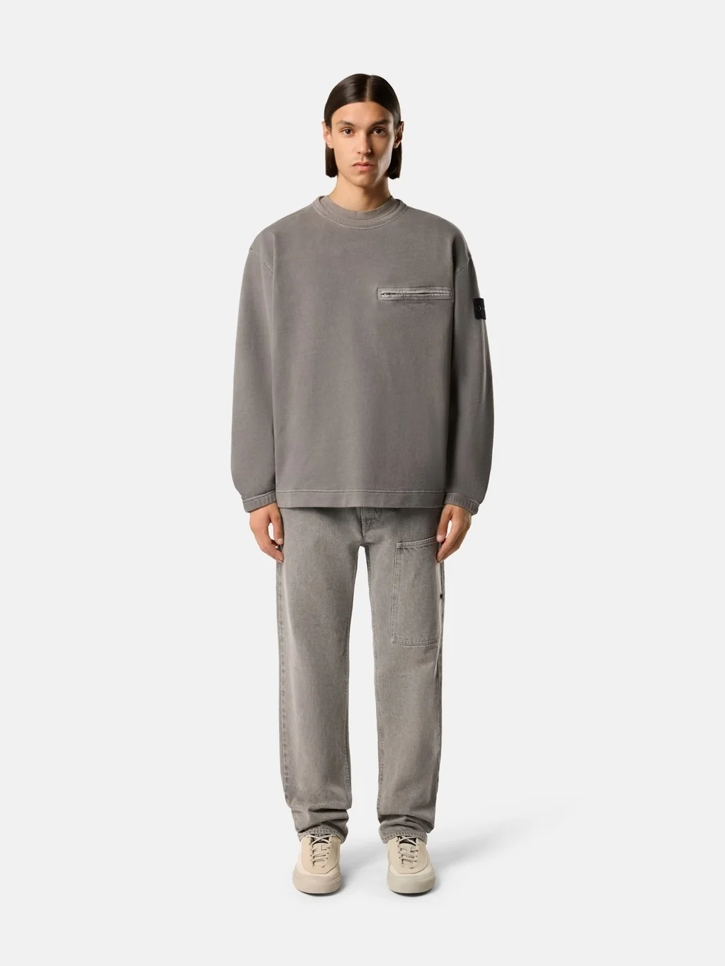 Мужской свитшот Stone Island Oversized-fit Crewneck With Chest Pocket, серый — фото 4