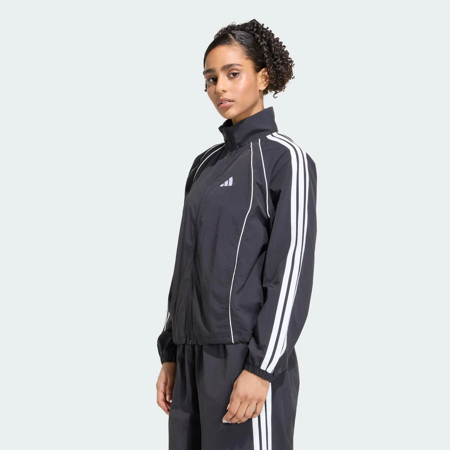 Женская тренировочная куртка свободного кроя Iconic Trainingsjacke Adidas, Schwarz Weiss