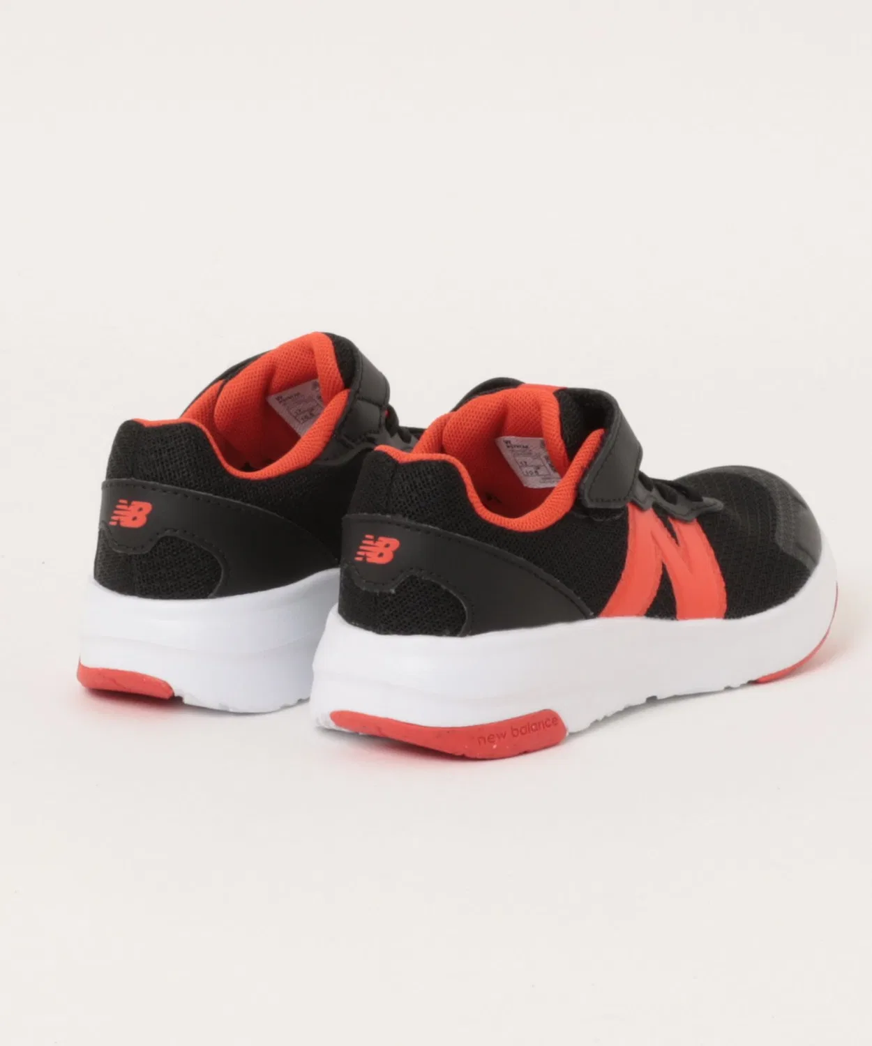Детские кроссовки с одним ремнем и шнурками, модель P578 V1 New Balance, Black/Red — фото 2
