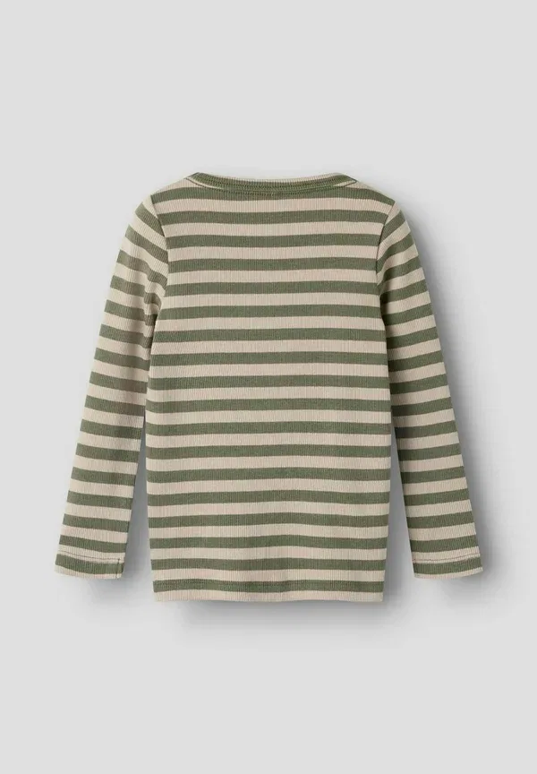 Топ длинный рукав Nmnbanio ls xsl top noos unisex Name It, dusty olive, оливковый — фото 3