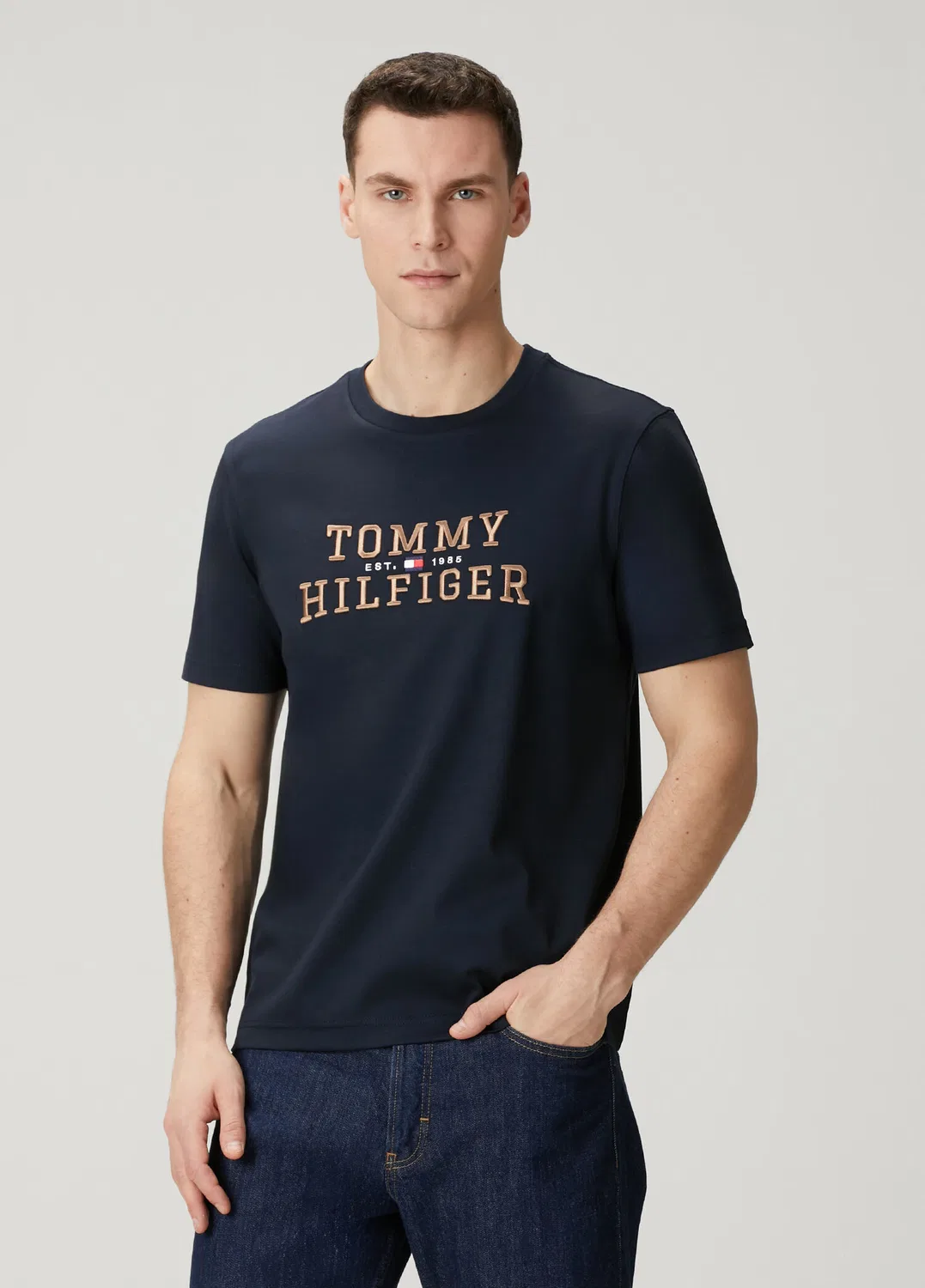 Футболка Tommy Hilfiger с вышивкой логотипа, синий