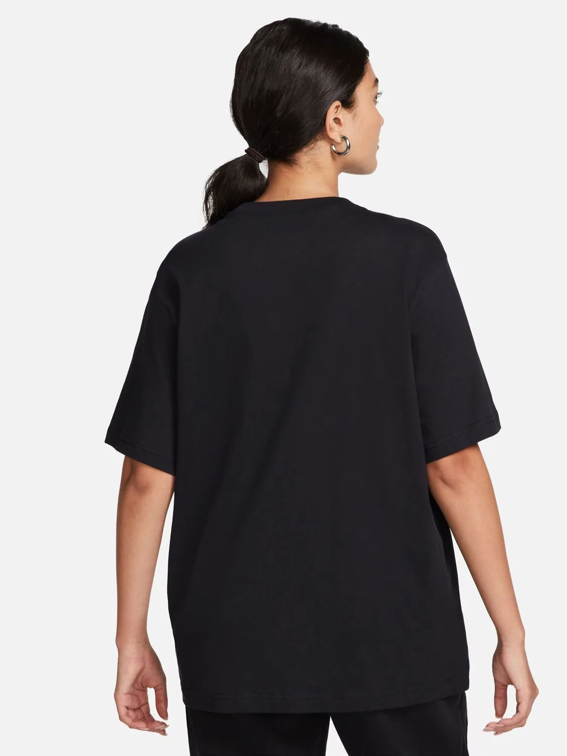 Футболка Nike Sportswear Essential, черный — фото 3