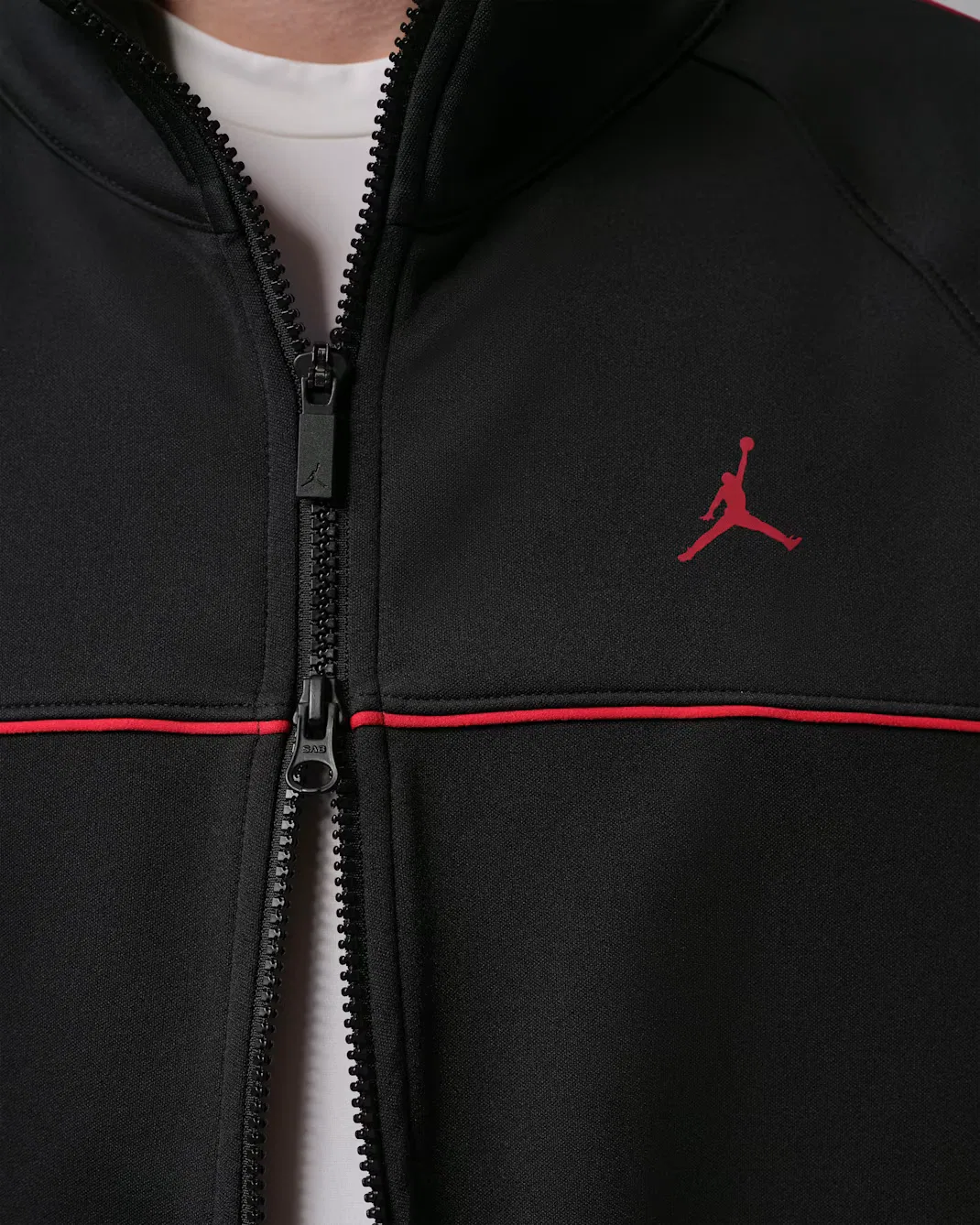 Мужская спортивная куртка Jordan Jumpman, Black/Gym Red/Gym Red — фото 4