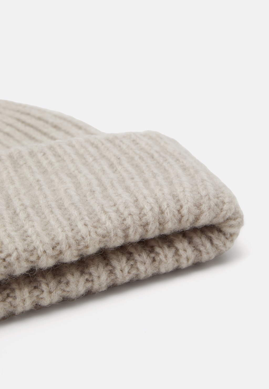 

Шапка BEANIE MAX&Co., бежевый