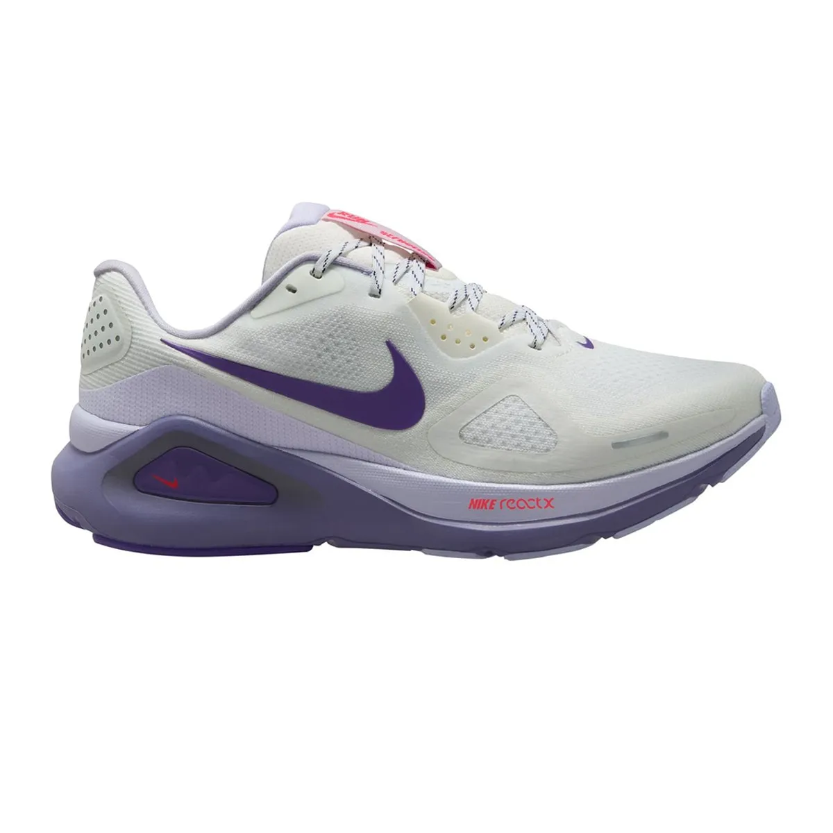 Женские беговые кроссовки Structure 26 Nike, белый