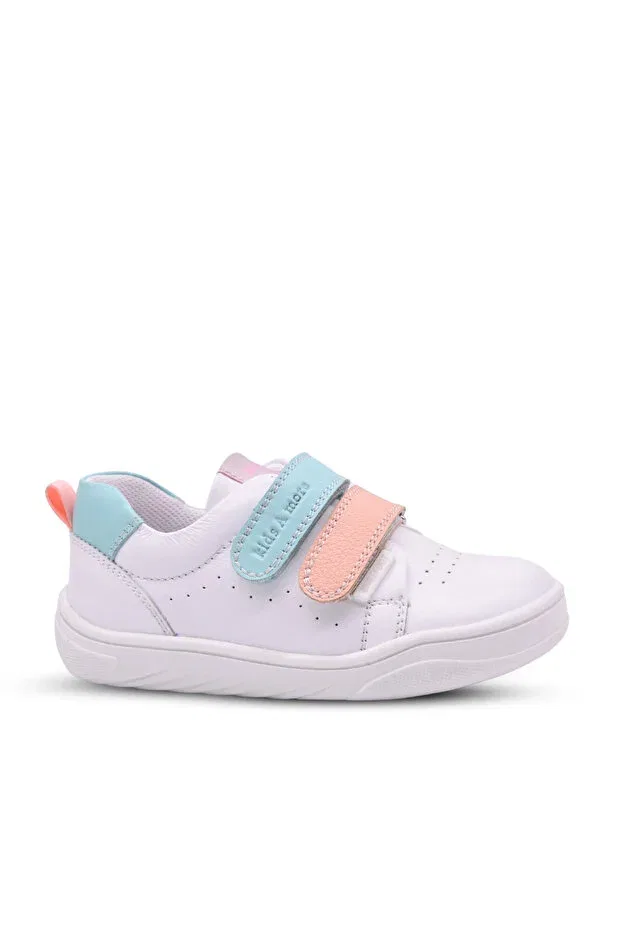 Детские туфли для мальчиков на плоской подошве Softy girl's genuine leather barefoot feature powder color casual shoes Kids A More, Powder