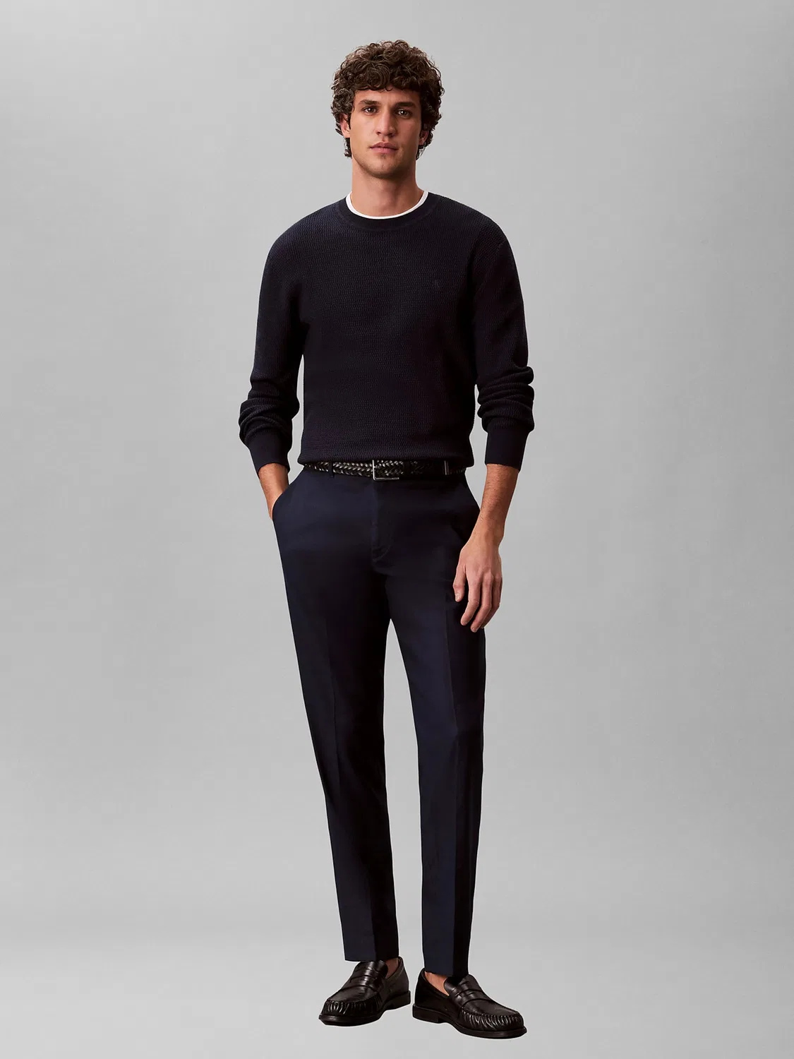 Зауженные плиссированные брюки Calvin Klein, темно-синие