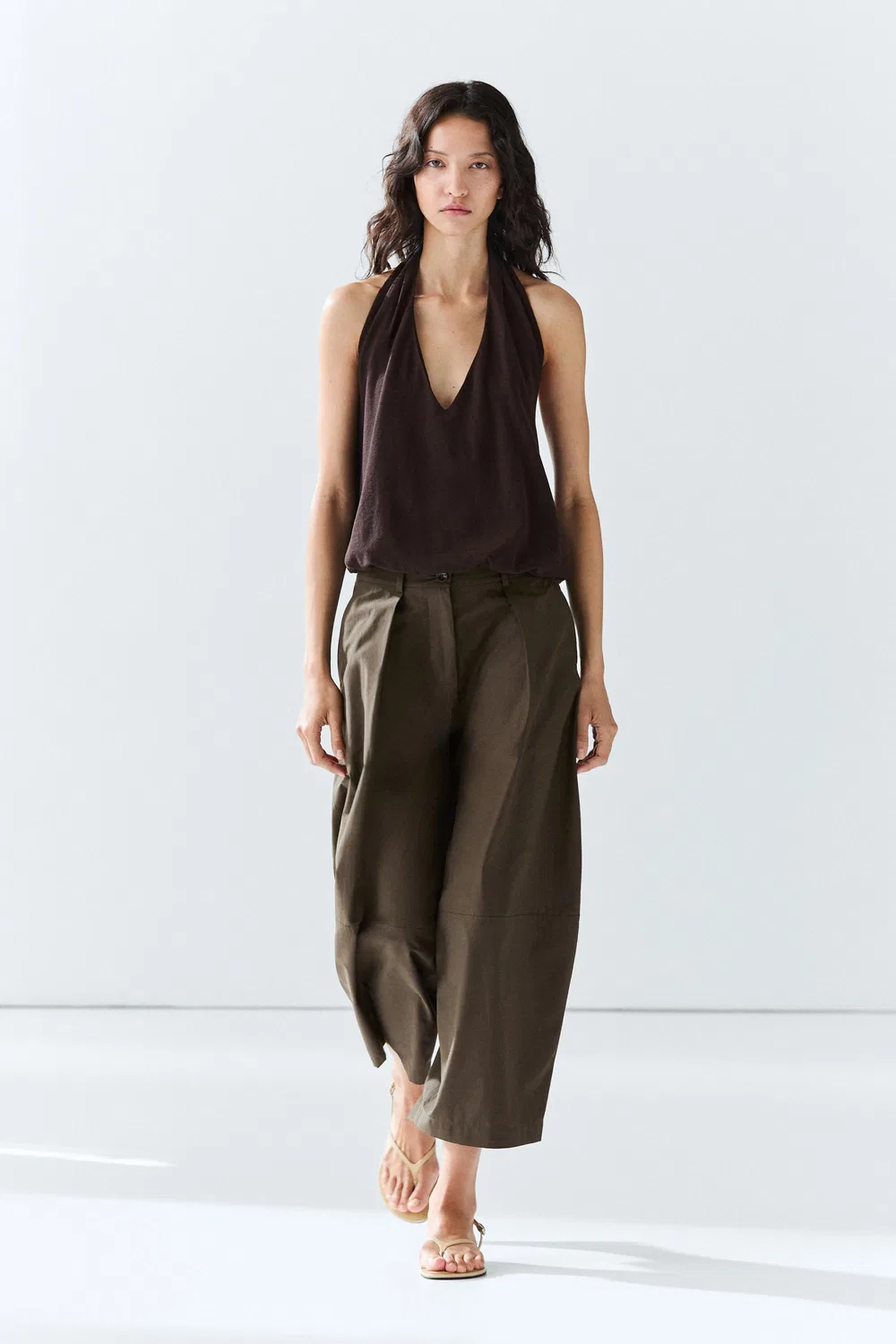 Широкие брюки Massimo Dutti, из смесовой хлопковой ткани поплин, хаки