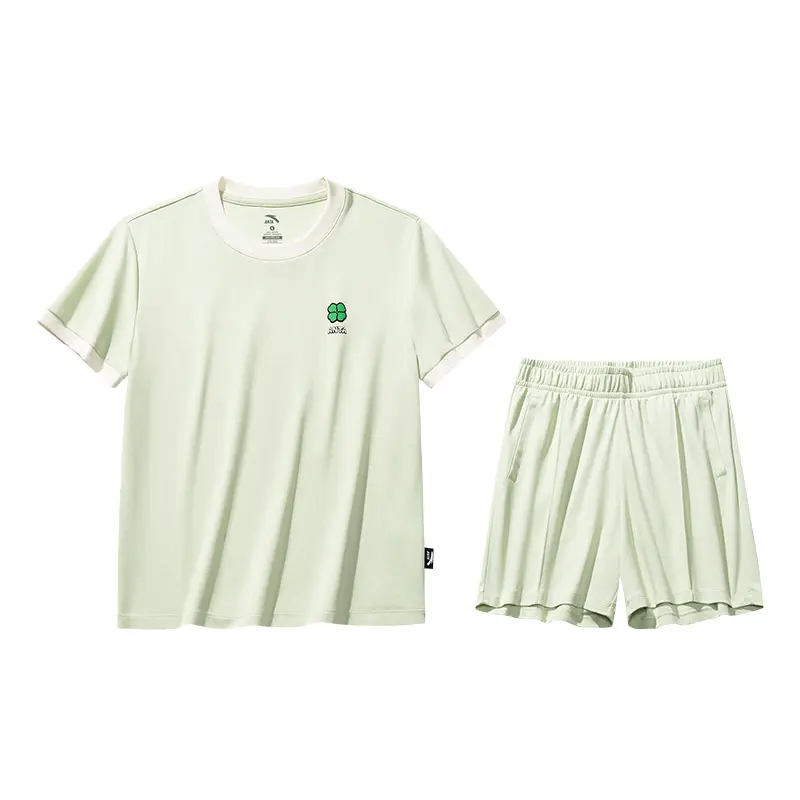 

Anta Повседневный женский костюм травяного зеленого цвета из коллекции CHAOJIZHIWU,LIANMINGKUAN Life Collection