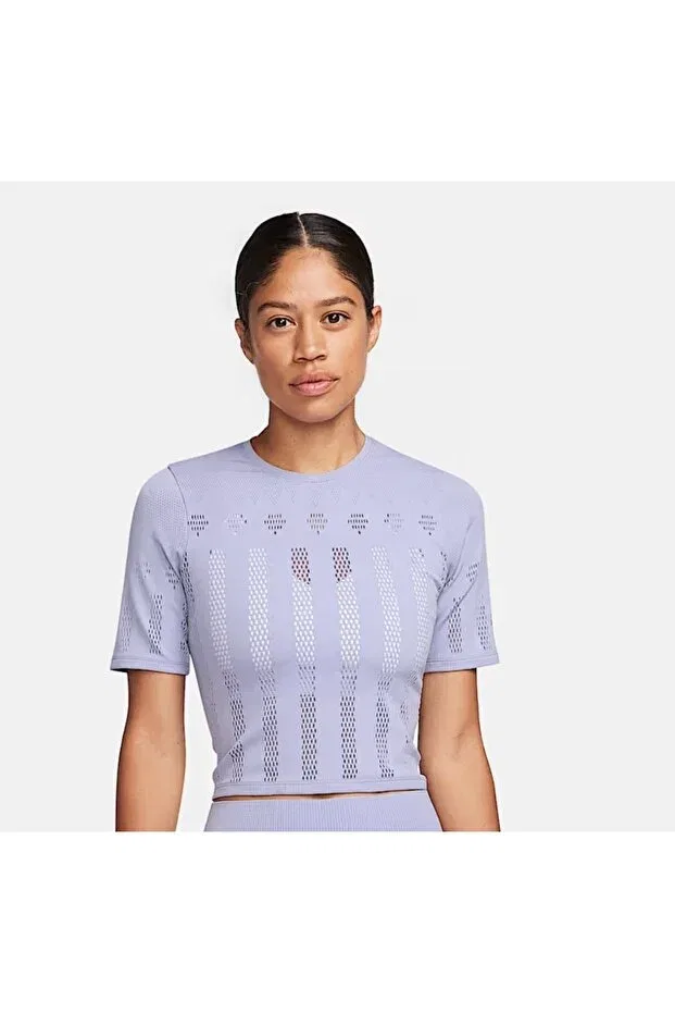 Женская футболка хлопковая Yoga dri-fit adv luxe women's t-shirt dv9169 Nike, Lila — фото 3