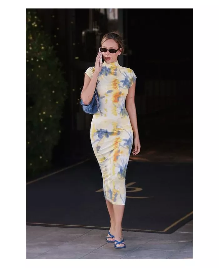 

Женское платье-трубка с цветочным принтом Desigual, желтый