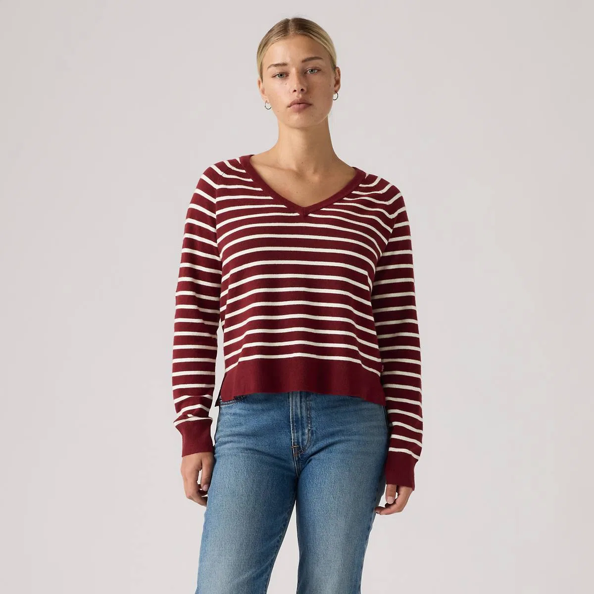 Очень мягкий пуловер с V-образным вырезом Levi's, Parisienne Stripe Warm Cabernet - Red — фото 3